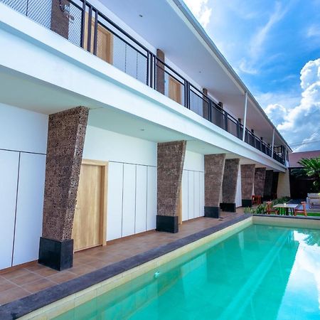 Lega Legi Town House Seminyak By The Lavana Екстер'єр фото