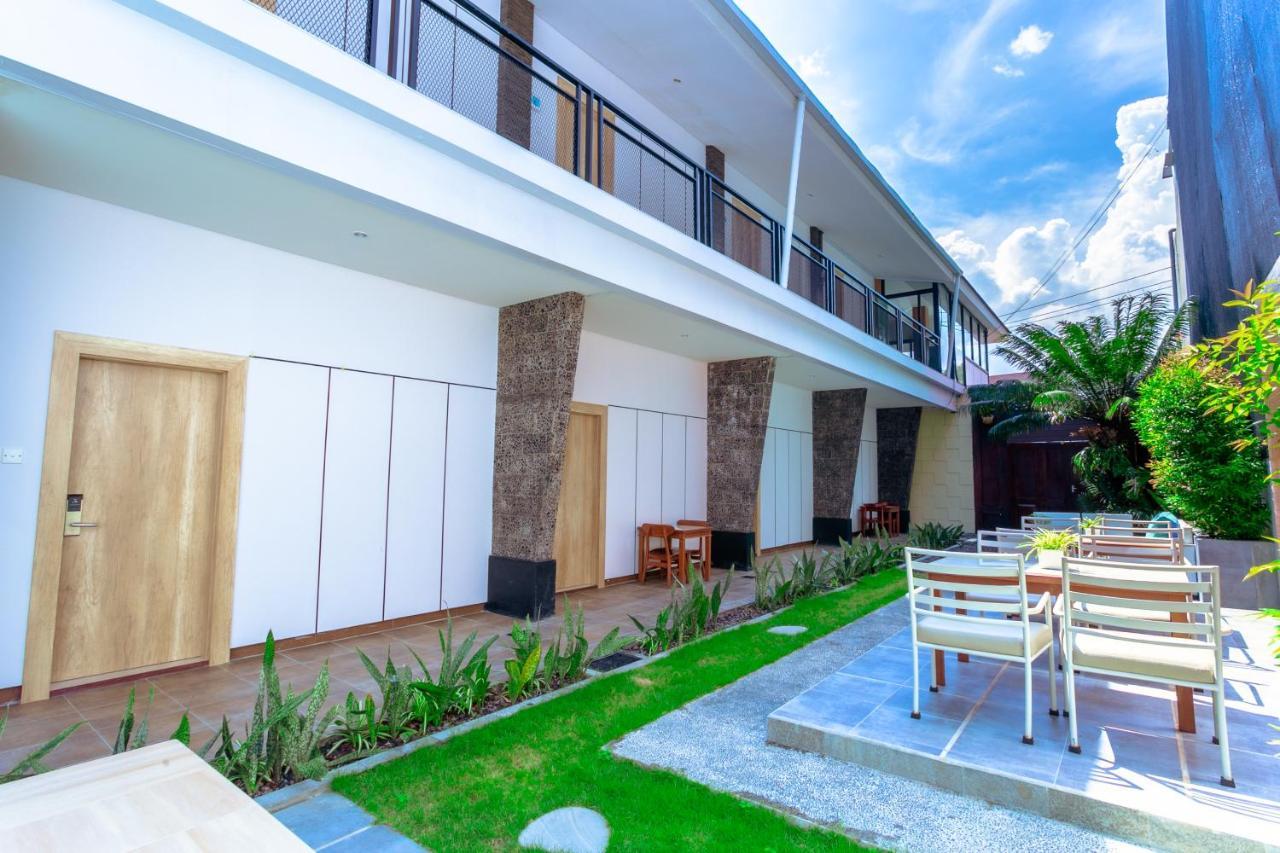 Lega Legi Town House Seminyak By The Lavana Екстер'єр фото