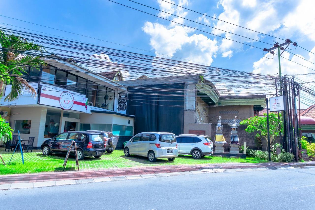 Lega Legi Town House Seminyak By The Lavana Екстер'єр фото